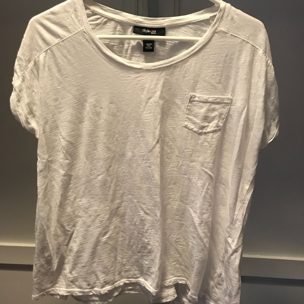 White tee NWOT